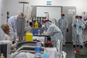 Read more about the article Itália ultrapassa 21.000 mortos, mas número de contágios recua
