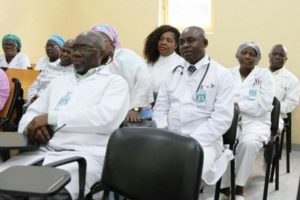 Read more about the article Sindicato reitera que não se opõe à contratação de médicos cubanos