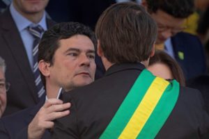 Read more about the article Sergio Moro acusa PR brasileiro de querer acesso privilegiado a investigações judiciais