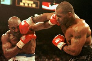 Read more about the article Tyson e Holyfield lutam em 11 Julho na Arábia Saudita