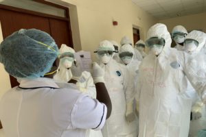 Read more about the article China fornece 30 milhões de testes e 10.000 ventiladores por mês a África