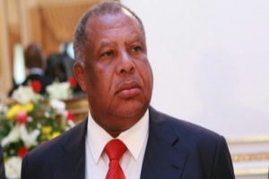 Read more about the article Presidente do Tribunal Supremo mandou desbloquear contas de general Higino Carneiro