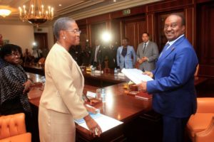 Read more about the article Presidente da AN declina responsabilidade sobre deputados retidos em Cafunfo