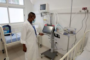Read more about the article Angola soma mais 44 casos numa altura em que 15 pacientes estão estado crítico