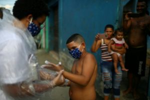 Read more about the article Mais 243 mortos por covid-19 e 11.843 casos de infeção confirmados no Brasil