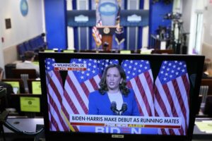 Read more about the article Biden apresenta Kamala Harris, a “pessoa certa” para ajudar a “reconstruir o país”