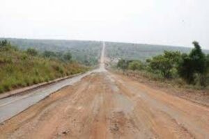 Read more about the article Governo consigna hoje obras de reabilitação da Estrada Nacional 230