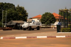 Read more about the article Militares da força oeste africana começam a abandonar a Guiné-Bissau após oito anos