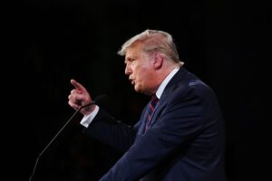 Read more about the article Trump já “não apresenta qualquer sintoma” de covid-19