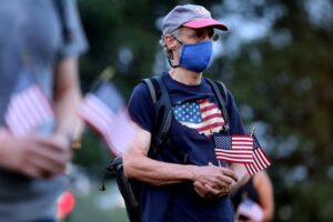 Read more about the article Os Estados Unidos atingiram 200.000 mortes
