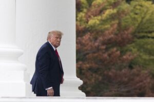 Read more about the article Síria critica declarações de Trump sobre planos para matar Assad