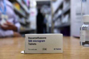 Read more about the article Dexametasona corticosteroide é a única terapêutica eficaz, diz OMS