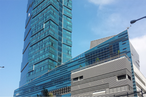 Read more about the article Governo celebra 45 anos de independência com inauguração de hotel nacionalizado
