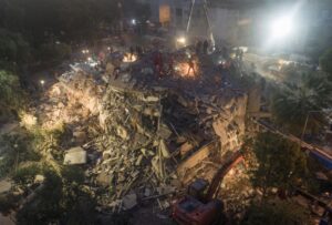 Read more about the article Número de mortos causado por sismo no mar Egeu sobe para 37