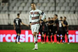 Read more about the article Cristiano Ronaldo ganha prémio ‘Golden Foot’ 2020