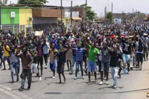 Read more about the article Grupo de jovens planeia nova manifestação em Luanda no sábado