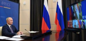 Read more about the article Putin pede aos países BRICS cooperação na criação de vacinas