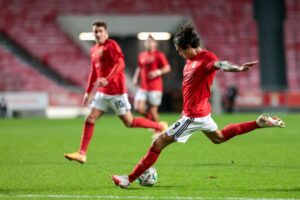 Read more about the article Benfica vence Paços de Ferreira com golo nos descontos