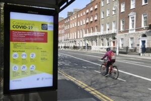 Read more about the article Irlanda repõe confinamento geral a partir do Natal e até 12 de janeiro