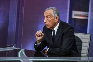 Read more about the article Marcelo Rebelo veta decreto sobre inseminação pós-morte