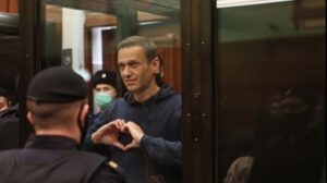 Read more about the article Kremlin rejeita debater com Ocidente decisões de tribunais russos sobre Alexei Navalny