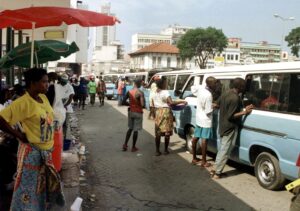 Read more about the article Taxistas de Luanda marcam greve para março por melhores condições de trabalho