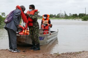 Read more about the article Mau tempo afeta 11.411 pessoas desde o fim de semana em Moçambique
