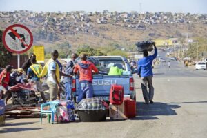 Read more about the article Mais de 550 moçambicanos deportados da África do Sul numa semana
