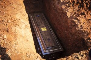 Read more about the article Venda de caixões dispara em Luanda com elevado número de mortes por malária