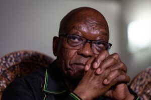 Read more about the article ANC expulsa antigo líder e ex-PR Jacob Zuma por liderar partido dissidente