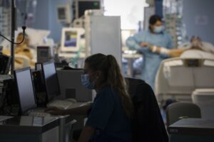 Read more about the article Portugal com 3.773 novos casos e 17 mortes nas últimas 24 horas