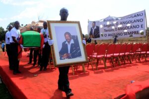 Read more about the article UNITA diz que geração mais nova reconhece cada vez mais justeza das lutas de Savimbi