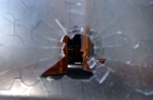 Read more about the article Pelo menos oito mortos e seis feridos num tiroteio em universidade na Rússia