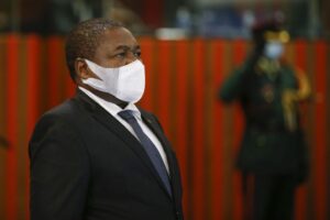 Read more about the article Presidente moçambicano quer “desmantelamento” de grupos de raptores