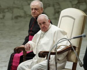 Read more about the article Papa admite erros da evangelização ao impor um único modelo cultural