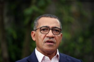 Read more about the article Novo Presidente são-tomense promete diálogo permanente e inclusivo para unir a nação