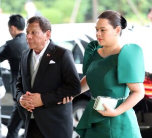 Read more about the article Ex-presidente filipino detido vai ser transferido de imediato para Haia