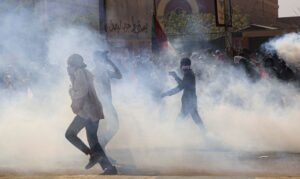 Read more about the article Manifestações contra militares fazem pelo menos 9 mortos no Sudão