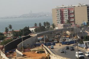 Read more about the article Projecto Marginal da Corimba em execução