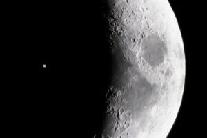 Read more about the article NASA acelera planos para instalar um reator nuclear na Lua até 2030