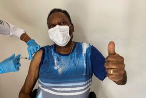 Read more about the article Hospitalização de Pelé prolongada devido a infeção urinária