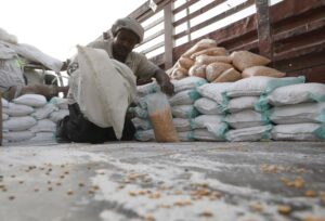 Read more about the article Moscovo pede fim das sanções como solução da crise agrícola global