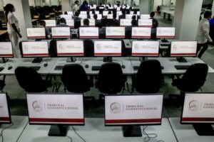 Read more about the article CNE entrega ao TC cópia definitiva do ficheiro eleitoral