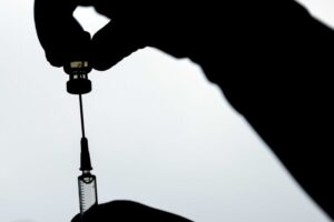 Read more about the article Aprovada primeira vacina bianual para prevenção do VIH-SIDA