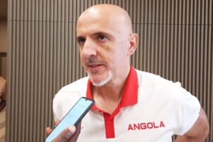 Read more about the article Pep Clarós deixa comando da selecção angolana após conquistar Afrobasket