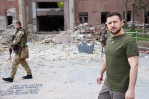 Read more about the article Zelensky diz que África “está refém” da invasão russa