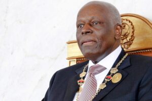 Read more about the article “José Eduardo dos Santos dividiu sempre para melhor reinar” – Rafael Marques