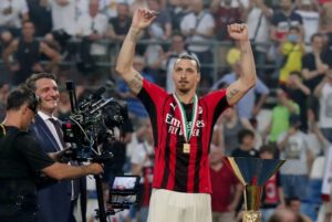 Read more about the article AC Milan renova por uma época com ‘quarentão’ Zlatan Ibrahimovic