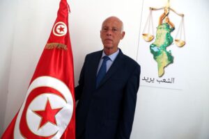 Read more about the article Presidente avisa Europa que Tunísia não será o “polícia das fronteiras dos outros”
