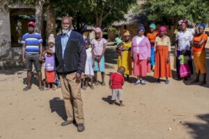 Read more about the article Pedro, 71 anos, 13 mulheres e 44 filhos da poligamia em Moçambique